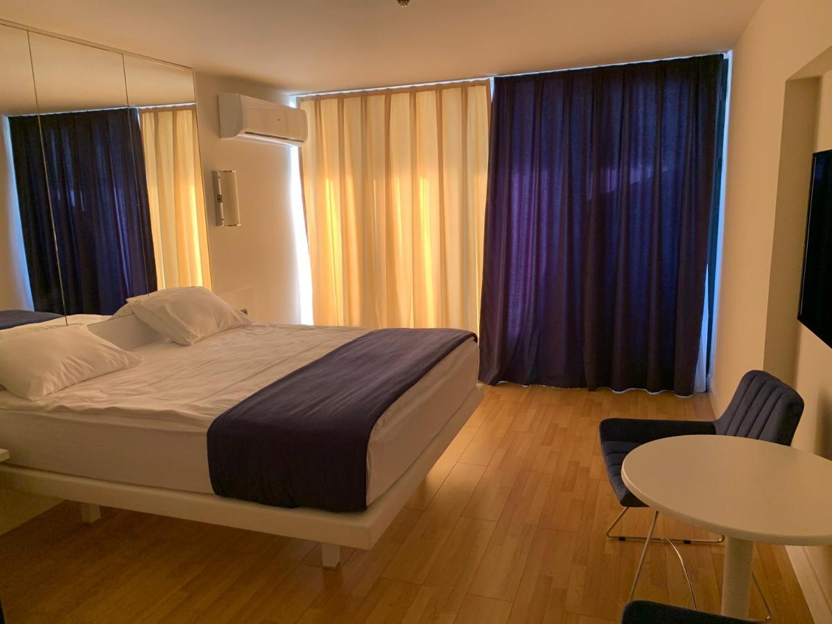 Smart Aparthotel Orbi City Batum Dış mekan fotoğraf