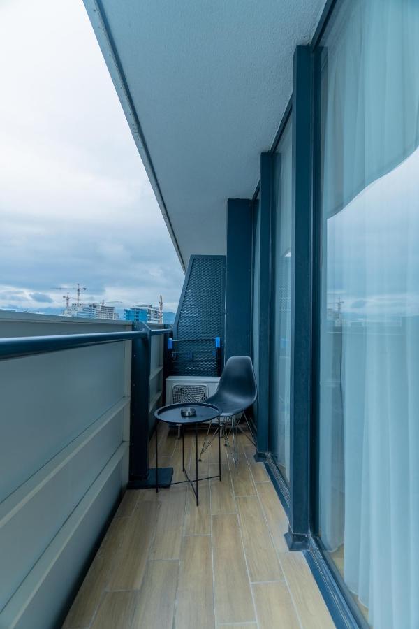 Smart Aparthotel Orbi City Batum Dış mekan fotoğraf